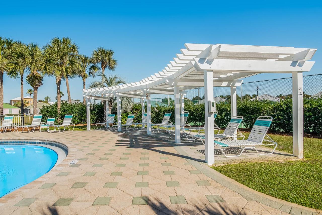 Maravilla Destin Ngoại thất bức ảnh